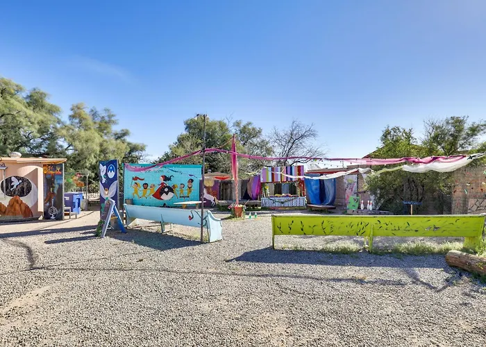 Bright W/ Patio By Rillito River Path!