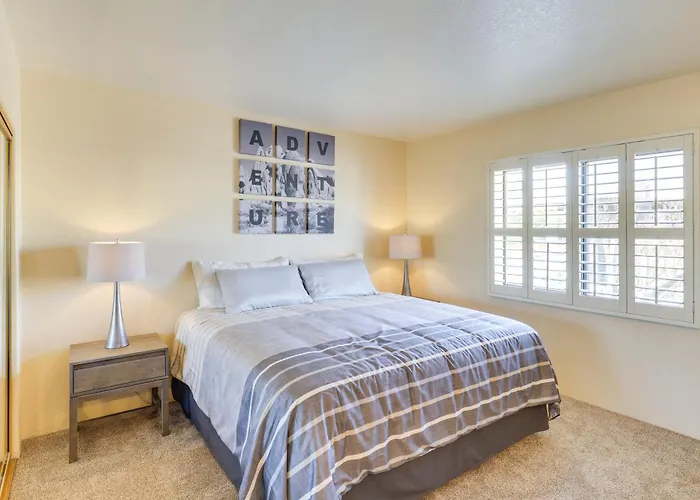 Bright W/ Patio By Rillito River Path! Tucson