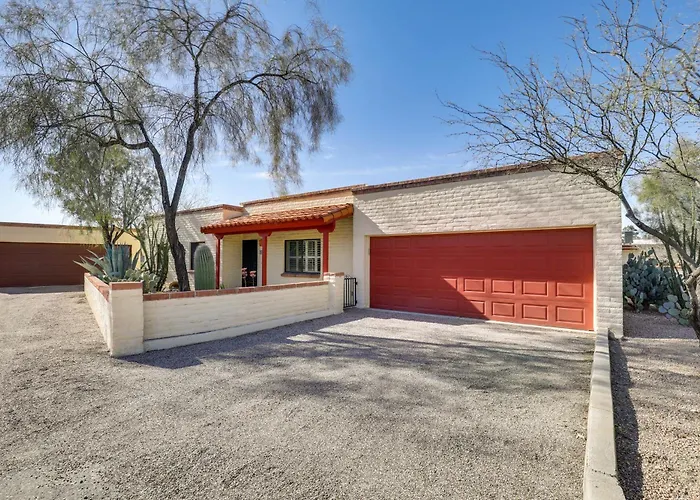 Bright W/ Patio By Rillito River Path!